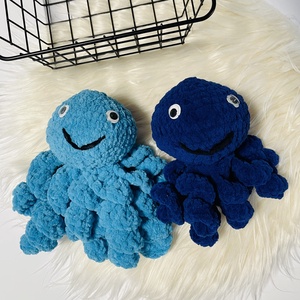 Caracatiță croșetată din catifea  jucărie moale, sigură și adorabilă, albastru-turcoa - jucării și echipamente pentru copii - cadouri baby shower - Artynos.ro