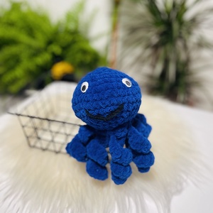 Caracatita crosetata din catifea  jucarie moale si sigura, albastru inchis, Jucarii si echipamente pentru copii, Cadouri baby shower, , ARTYNOS