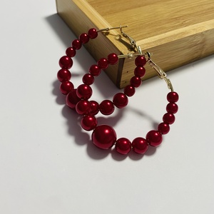 Cercei eleganti cu perle  - Artynos.ro