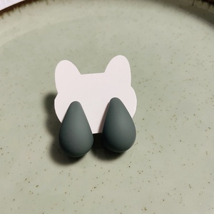 Cercei lacrimă � verde mat, eleganță naturală - accesorii nuntă - bijuterii mireasă - cercei mireasă - Artynos.ro