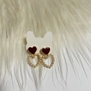 Cercei inimioară cu perle � eleganță delicată și rafinată  - accesorii nuntă - bijuterii mireasă - cercei mireasă - Artynos.ro