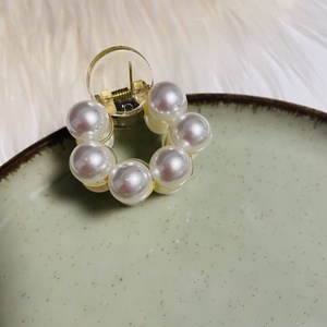 Agrafa pt păr - îmbrăcăminte și modă - accesorii păr - bandă de păr și agrafe păr - Artynos.ro