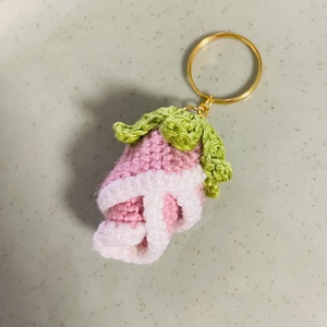 Breloc trandafir - Artynos.ro