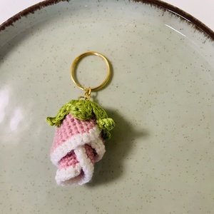 Breloc trandafir - genți și portofele - accesorii genți - breloc - Artynos.ro