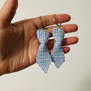 Breloc cravata - genți și portofele - accesorii genți - breloc - Artynos.ro