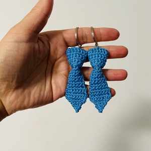 Breloc cravată - genți și portofele - accesorii genți - breloc - Artynos.ro