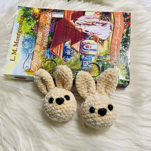 Breloc iepuraș - genți și portofele - accesorii genți - breloc - Artynos.ro