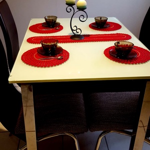 Aler de masa crosetat/Fata de masa crosetata - Artynos.ro