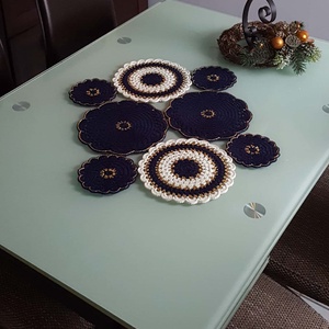 Aler de masă croșetat/Față de masă croșetată - casă & stil de viață - decorațiuni de casă - decorațiuni de masă și rafturi - fețe de masă croșetate - Artynos.ro