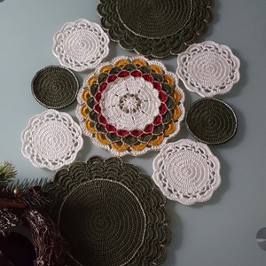 Aler de masă croșetat/Față de masă croșetată - casă & stil de viață - decorațiuni de casă - decorațiuni de masă și rafturi - fețe de masă croșetate - Artynos.ro