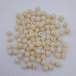 Margele cehe fatetate din sticla - 4mm - 100 buc / pachet - bej deschis, , , ARTYNOS