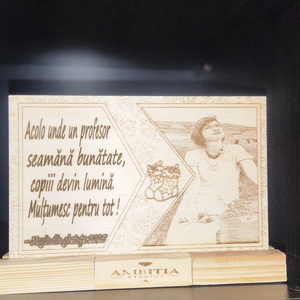 Plachetă personalizată din lemn � Cadou de apreciere cu mesaj și fotografie - arte vizuale și accesorii  - fotografie - altă fotografie - Artynos.ro