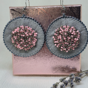Cercei Handmade Statement și Delicați - bijuterii - cercei - Artynos.ro Cercei Handmade Statement și Delicați - bijuterii - cercei - Artynos.ro