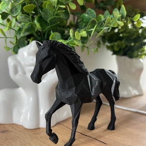 Statueta cal, Casa & Stil de viata, Accesorii pentru casa si gradina, Decoratiuni exterioare si de gradina, Altele, ARTYNOS