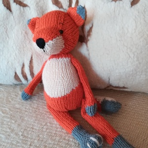 Vulpiță tricotată - jucării și echipamente pentru copii - jucării de pluș - vulpe de pluș - Artynos.ro