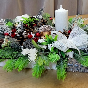 Aranjament de Craciun cu lumanare, Craciun, Decoratiuni de Craciun de casa, Decor pentru masa de Craciun, Aranjament de flori, ARTYNOS