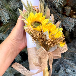 Set lumânări cu floarea soarelui - accesorii nuntă - materiale decor pentru nuntă - lumânări de nuntă și suport lumânări - Artynos.ro