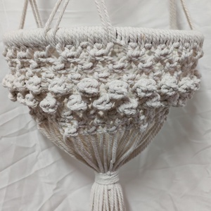 Suport ghiveci macrame suspendat handmade � agățător plante din bumbac 3 mm, decor boho - casă & stil de viață - decorațiuni de casă - accesorii florale - flori în ghiveci - Artynos.ro