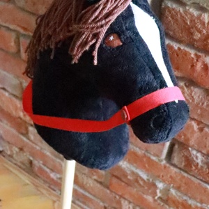 Ebony, calul trestiei. Hobby horse, Jucarii si echipamente pentru copii, Jocuri de rol, Cusatura, ARTYNOS