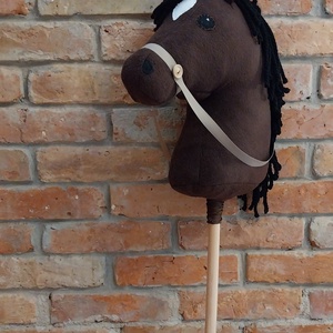 Coada-calului, Hobby horse - jucării și echipamente pentru copii - jocuri de rol - Artynos.ro