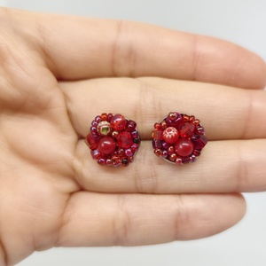 Cercei mici cu pietre rosii, Millefiori -  - Artynos.ro