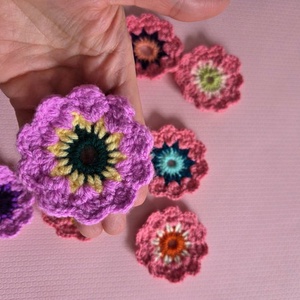 10x flori crosetate mov, lila - casă & stil de viață - decorațiuni de casă - accesorii florale - flori la fir - Artynos.ro