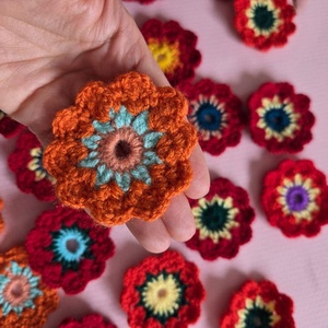 10x flori crosetate portocaliu, orange - casă & stil de viață - decorațiuni de casă - accesorii florale - flori la fir - Artynos.ro