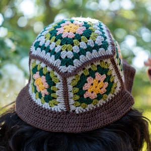 Pălărie - bucket hat crosetata - îmbrăcăminte și modă - eșarfe, pălării, fularuri - pălărie - Artynos.ro