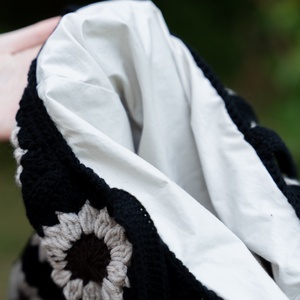 Geantă croșetată granny square - genți și portofele - genți de mână și umăr - geantă mare - Artynos.ro