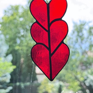 Forgó szív dekoráció suncatcher, Casa & Stil de viata, Decoratiuni de casa, Decoratiuni de geam si usa, Ornamente de usa , Arta de sticla, Kinetikus művészet és szenvedélyes fény játéka.
A tradicionális Tiffany technika és a modern, mozgó..., ARTYNOS