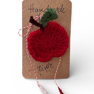 Martisor crosetat in forma de mar - bijuterii - mărțișor - Artynos.ro