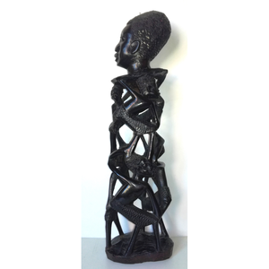 Statuie din abanos sculptată de un sculptor makonde african - arte vizuale și accesorii  - sculptură - statuie lemn - Artynos.ro