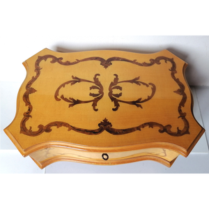 Cutie de comori cu incrustatii in stil baroc - Artynos.ro