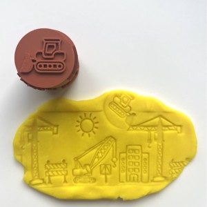 Rolă de modelare cu tematică de construcții / vehicule � Rolă de textură cu tematică de construcții � Modelator pentru plastilină și prăjituri � Rolă de modelare 3D -  - Artynos.ro