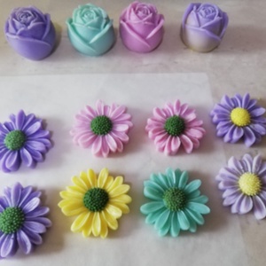 Sapun handmade infuzat cu uleiuri esențiale și pigmenti naturali  - igienă și înfrumusețare - produse de igienă personală - produse speciale pentru îngrijirea pielii - Artynos.ro