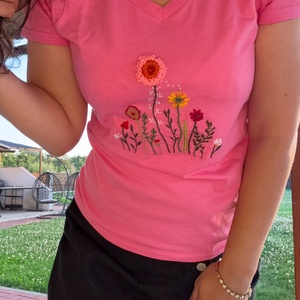 Tricou cu broderie manuala - îmbrăcăminte și modă - haine damă - tricou și top de damă - Artynos.ro