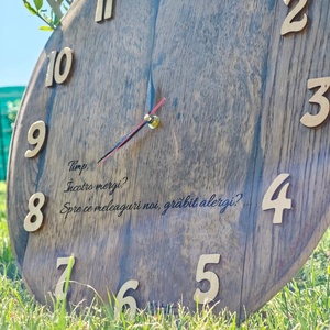 Ceas din fund de butoi vechi, recuperat - casă & stil de viață - accesorii pentru decorat casa - decorațiuni de pereți, decorațiuni suspendate - ceasuri de perete - Artynos.ro