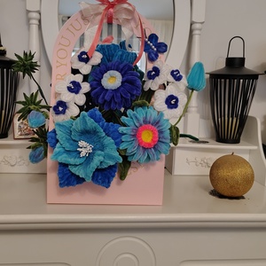 Aranjament floral din sârmă plușată  - casă & stil de viață - decorațiuni de casă - accesorii florale - buchete de flori - Artynos.ro