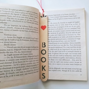 Semn de carte din lemn - cărți și creații cu tematică muzicală, cadouri - semn de carte - Artynos.ro