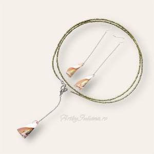 Colier handmade cu scoici Iarna la plajă - bijuterii - seturi de bijuterii - Artynos.ro