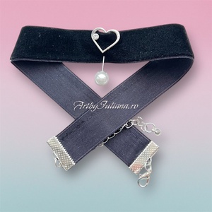 Choker catifea neagra Inimă de adolescent - Artynos.ro