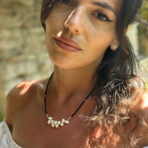 Colier handmade cu pietre semipretioase si argint Cununa de perle - Artynos.ro