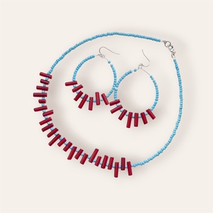 Set handmade cu pietre semipretioase Bețișoare de coral - bijuterii - seturi de bijuterii - Artynos.ro