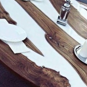 Masă rotundă din lemn cu rășină epoxidica  - casă & stil de viață - mobilier artizanal - mese - Artynos.ro