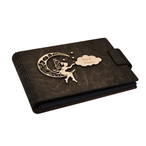 Album foto A5 personalizat din lemn Wenge, GuestBook, Caiet amintiri pentru copii, Zana pe Luna, Casa & Stil de viata, Echipament pentru camera copiilor, Decoratiuni pentru camera copilului, Prelucrarea lemnului, ARTYNOS