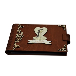 Album foto A4 personalizat, din lemn, Maro, GuestBook, Caiet amintiri, Nunta - Artynos.ro