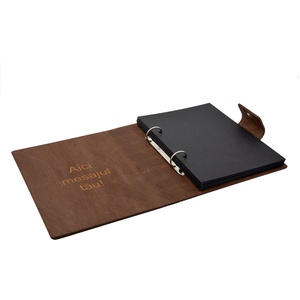Caiet pentru Retetele Bunicii cu Coperti din lemn, A5, Maro, pix din lemn inclus - casă & stil de viață - accesorii pentru echipamente de bucătărie - accesorii pentru coacere și gătit - carte de rețete, caiet rețete - Artynos.ro