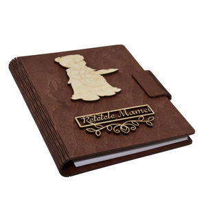 Caiet pentru Retetele Mamei cu Coperti din lemn, A5, Maro, pix din lemn inclus, Casa & Stil de viata, Accesorii pentru echipamente de bucatarie, Accesorii pentru coacere si gatit, Carte de retete, caiet retete, Gravare, pirogravura, Prelucrarea lemnului, ARTYNOS