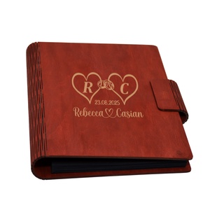 Guestbook de nunta, inimi, Album foto din lemn personalizat, Rosu, A5, Piksel, pix si lipici stick inclus, Accesorii nunta, Amintiri si cadouri de nunta, Carte de amintiri nunta si carte oaspeti, Gravare, pirogravura, Prelucrarea lemnului, Acest Album foto Guestbook, este o Carte de oaspeti sau un Caiet de amintiri in care veti strange, ..., ARTYNOS