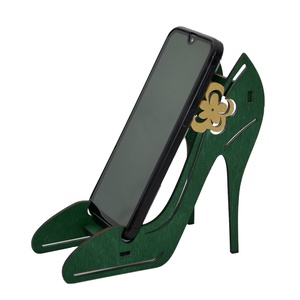 Suport telefon, Piksel, Pantofi cu toc, verde, cu ornament auriu - casă & stil de viață - organizare & depozitare - organizator birou - Artynos.ro